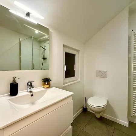 Luxury Suites Mons Exterior photo