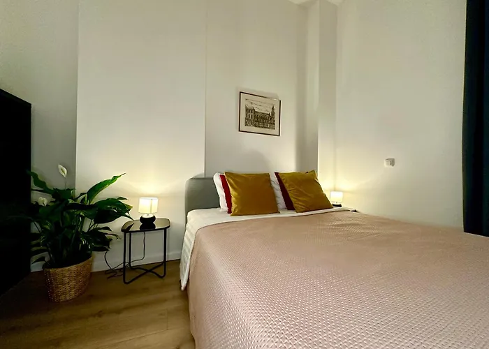 Luxury Suites Mons By Rikas Hotels