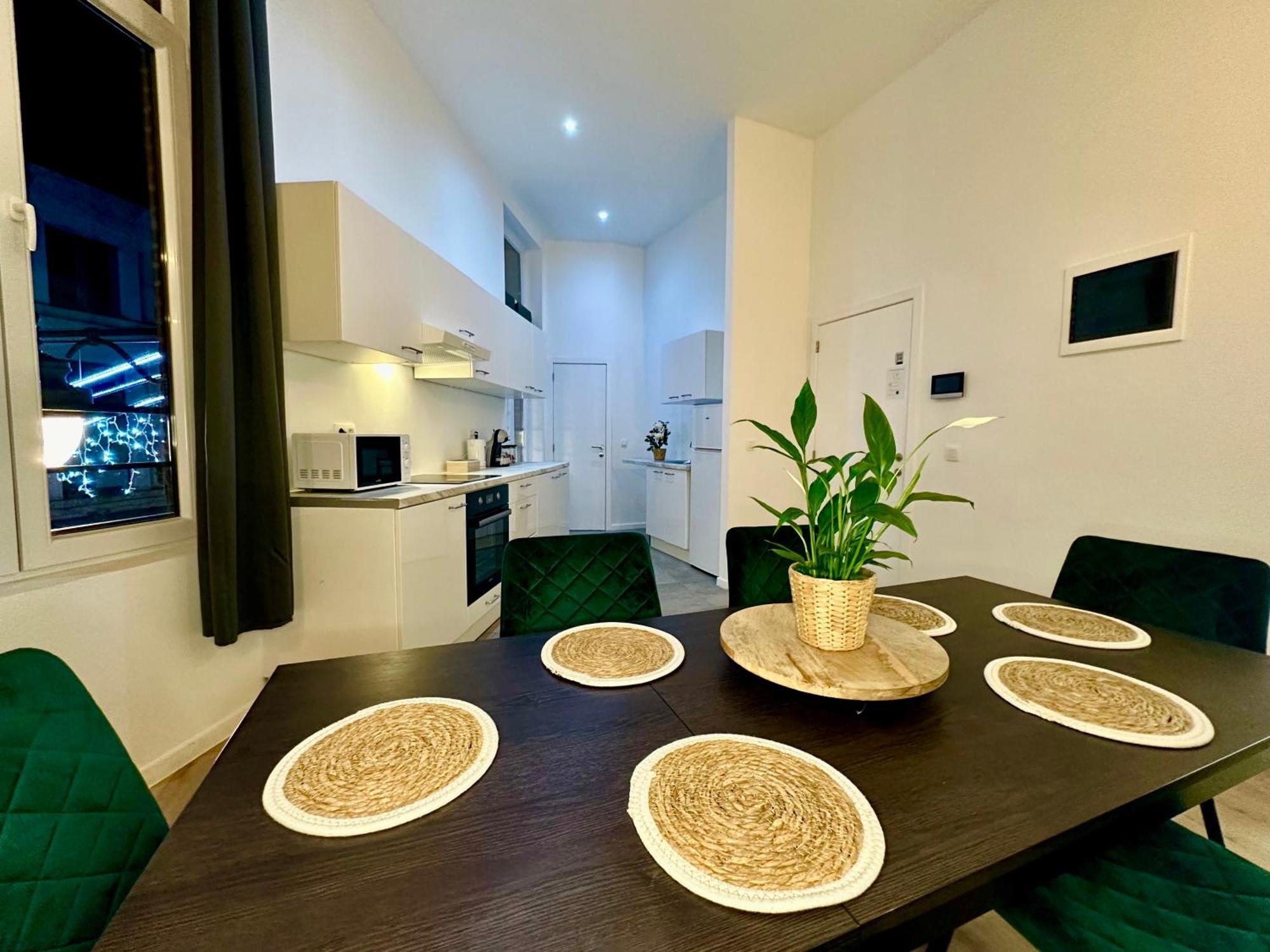 Apartment Luxury Mons