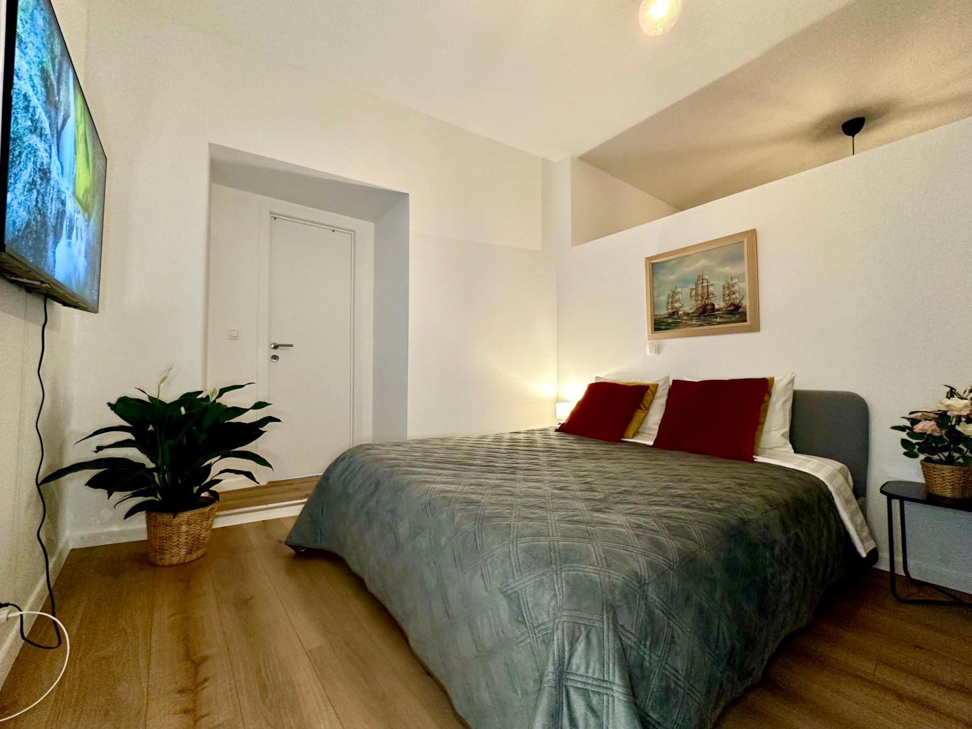 Luxury Apartment Mons